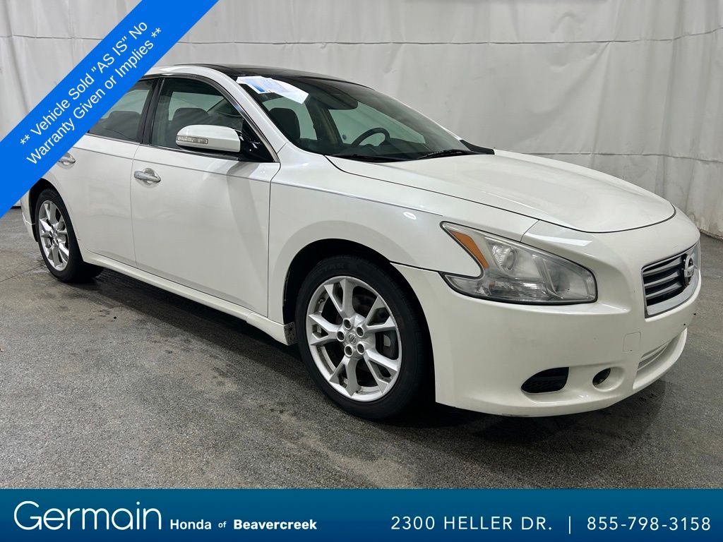 2014 Nissan Maxima SV's photo