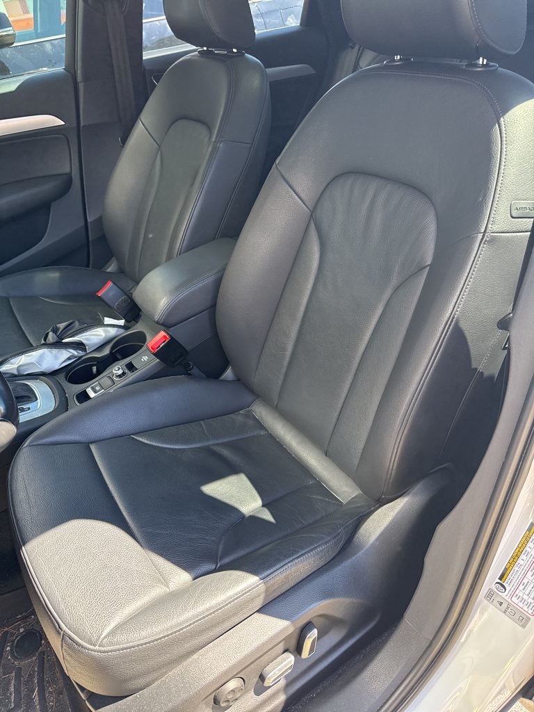 2017 Audi Q3 Premium Plus photo 2