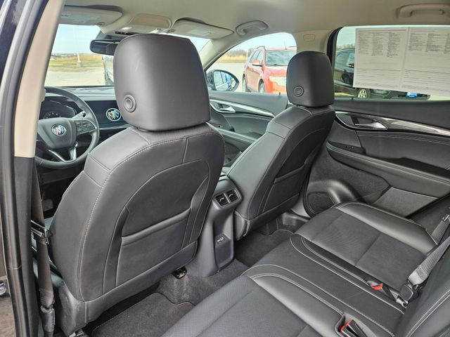 2022 Buick Envision Essence photo 16