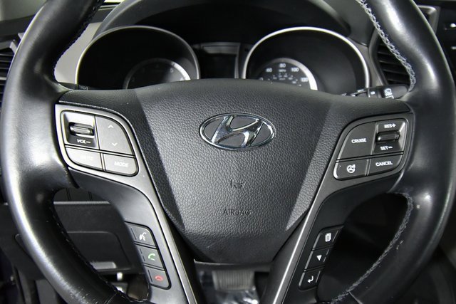 2013 Hyundai Santa Fe Sport photo 2