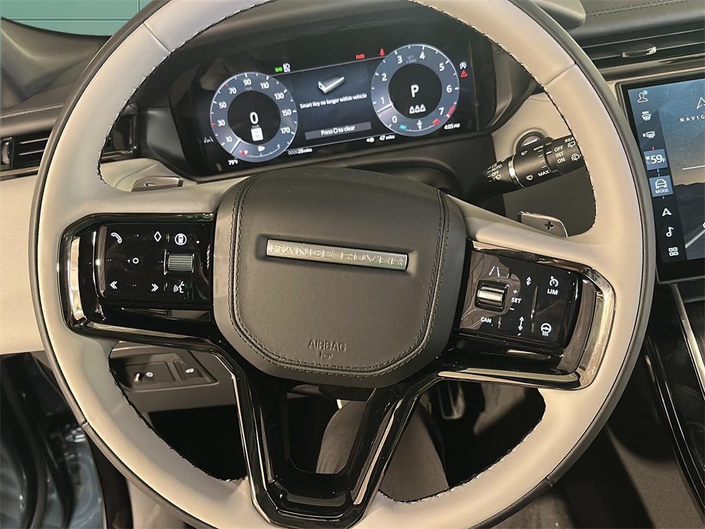 2026 Land Rover Range Rover Velar SE photo 10