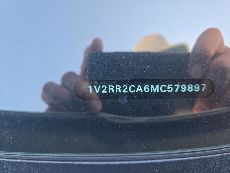 2021 Volkswagen Atlas V6 SE Technology R-Line photo 8