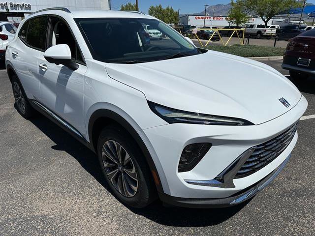 2025 Buick Envision Preferred's photo