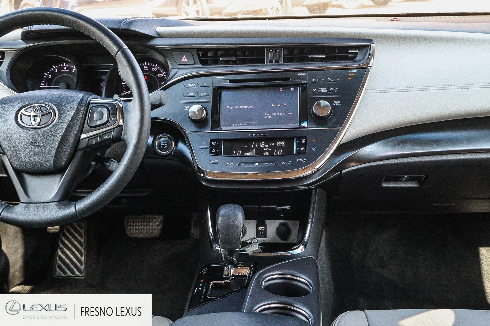 2017 Toyota Avalon XLE Plus photo 14