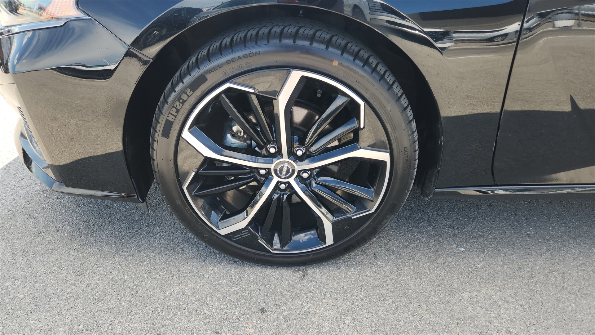 2024 Nissan Altima 2.5 SR photo 26