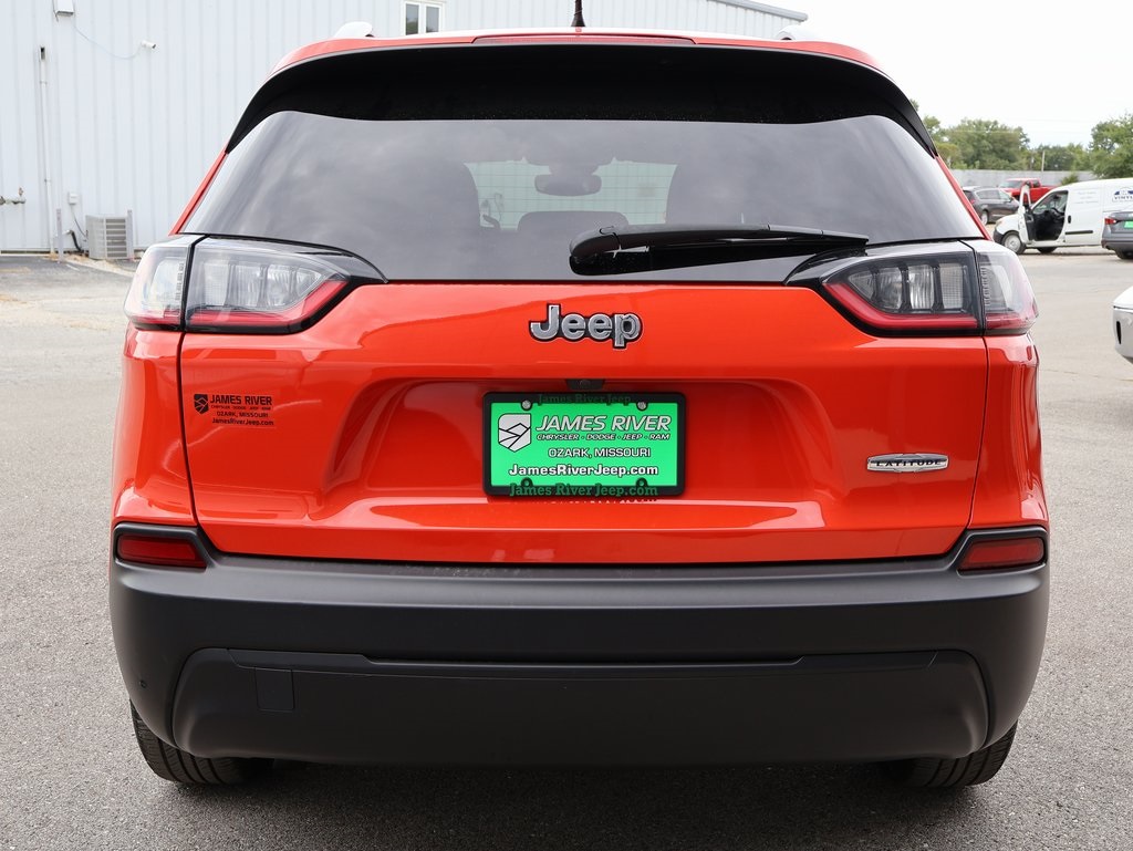 2021 Jeep Cherokee Latitude photo 4