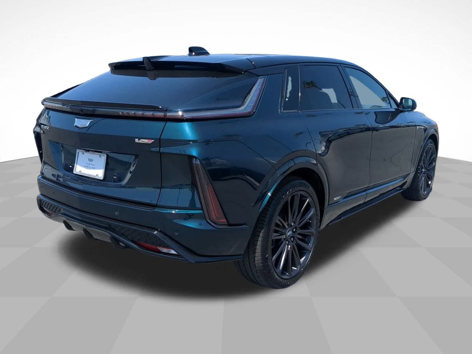 2026 Cadillac Lyriq photo 4