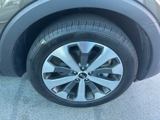 2020 Kia Telluride S photo 2