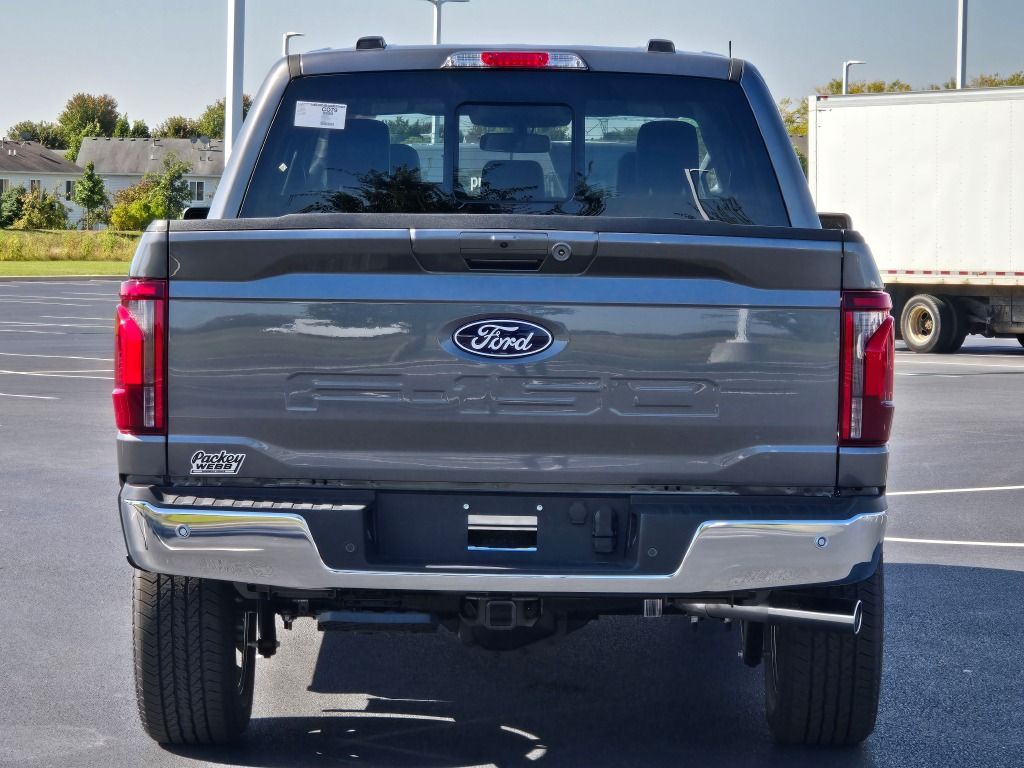 2025 Ford F-150 Lariat photo 12