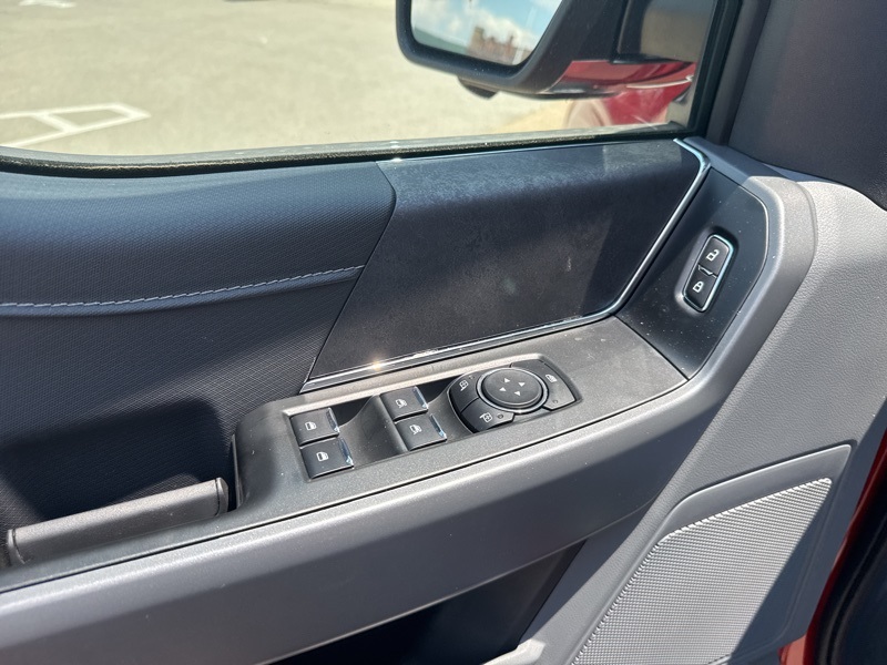 2025 Ford F-150 XLT photo 21