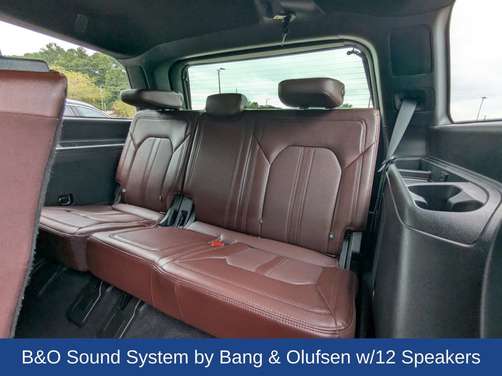 2022 Ford Expedition Limited photo 15