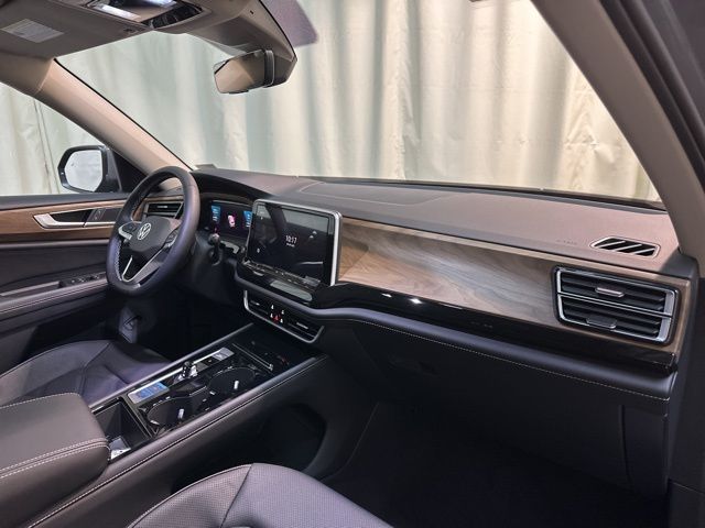 2026 Volkswagen Atlas SE Technology photo 34