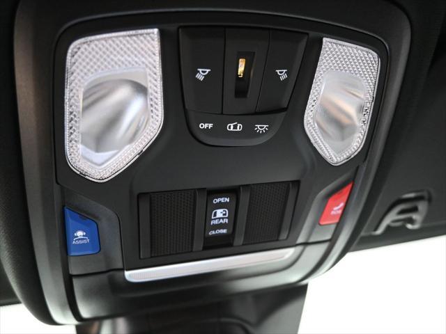 2026 Ram 2500 Tradesman photo 17