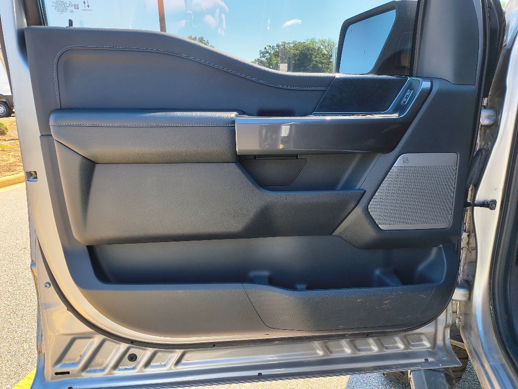 2022 Ford F-150 XLT photo 17