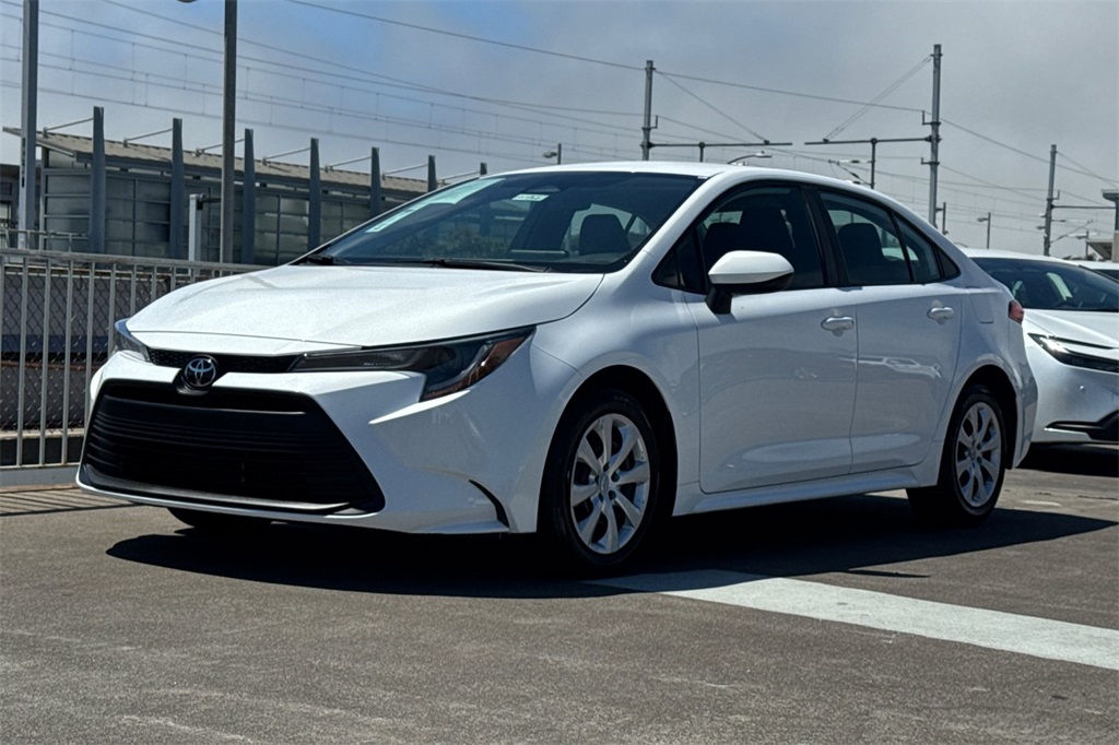 2023 Toyota Corolla LE photo 8