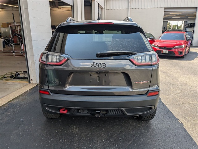 2022 Jeep Cherokee Trailhawk photo 2