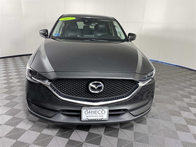 2017 Mazda CX-5 Grand Touring Select photo 2