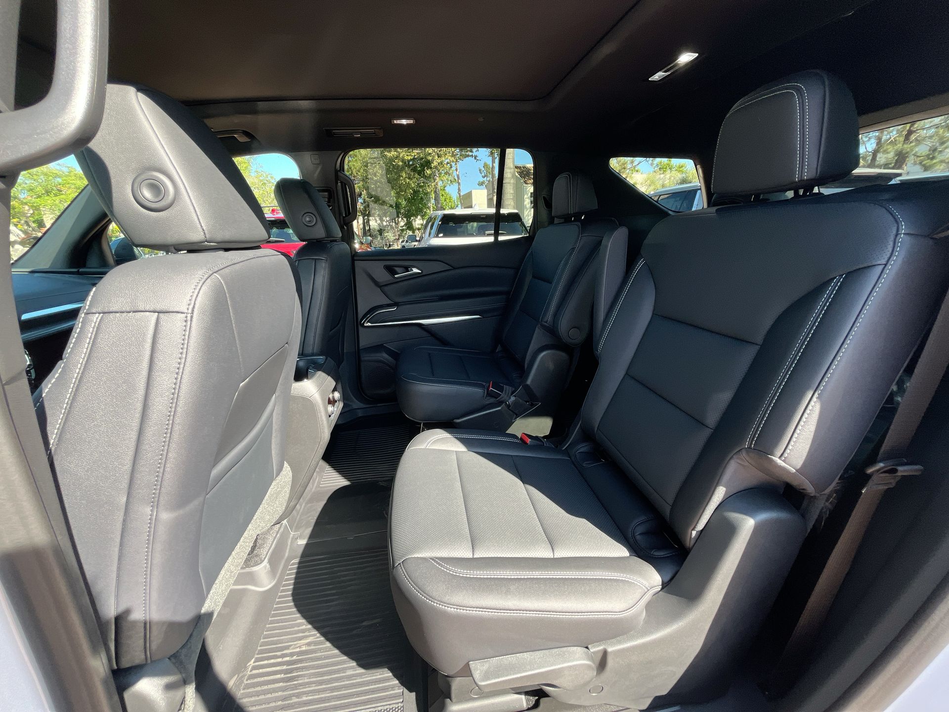 2026 Chevrolet Traverse photo 23