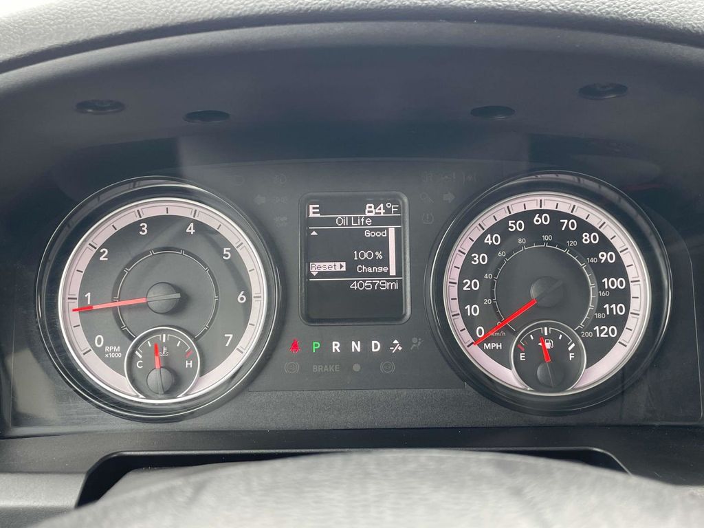 2024 Ram 1500 Classic SLT photo 27