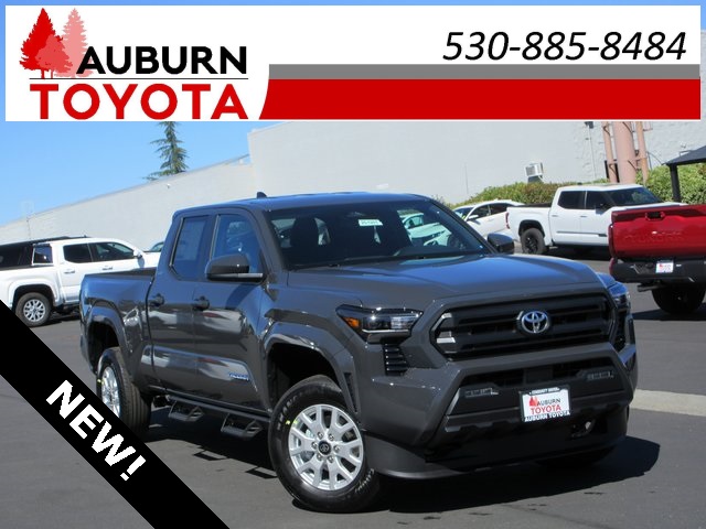 2025 Toyota Tacoma SR5's photo