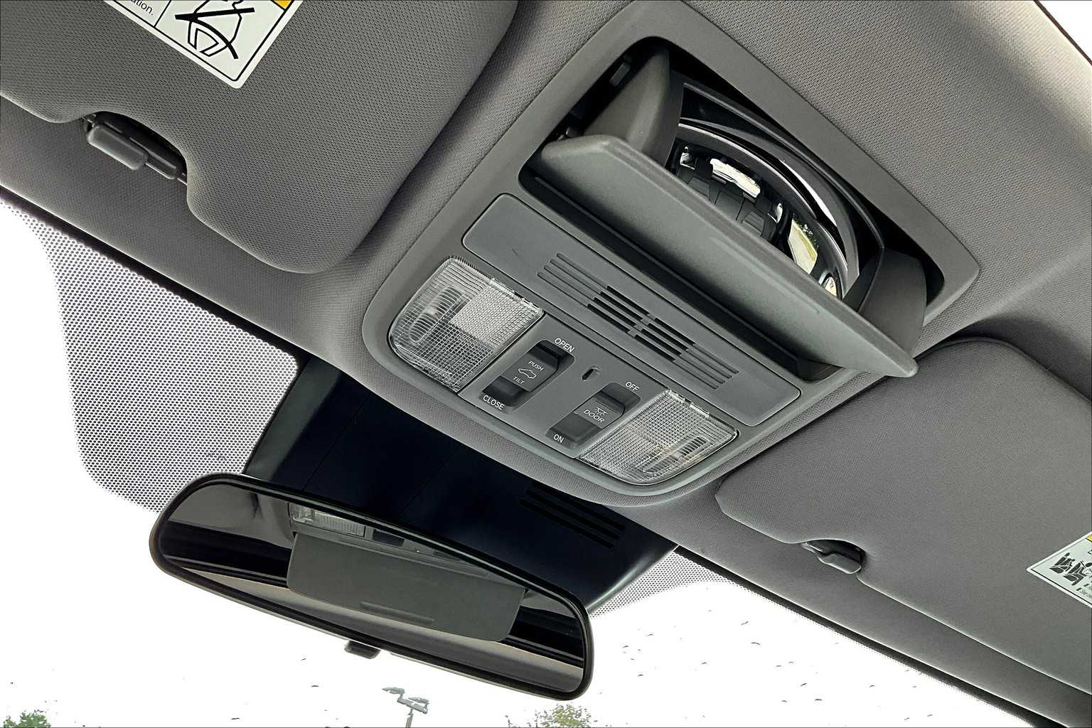 2019 Honda CR-V EX photo 30