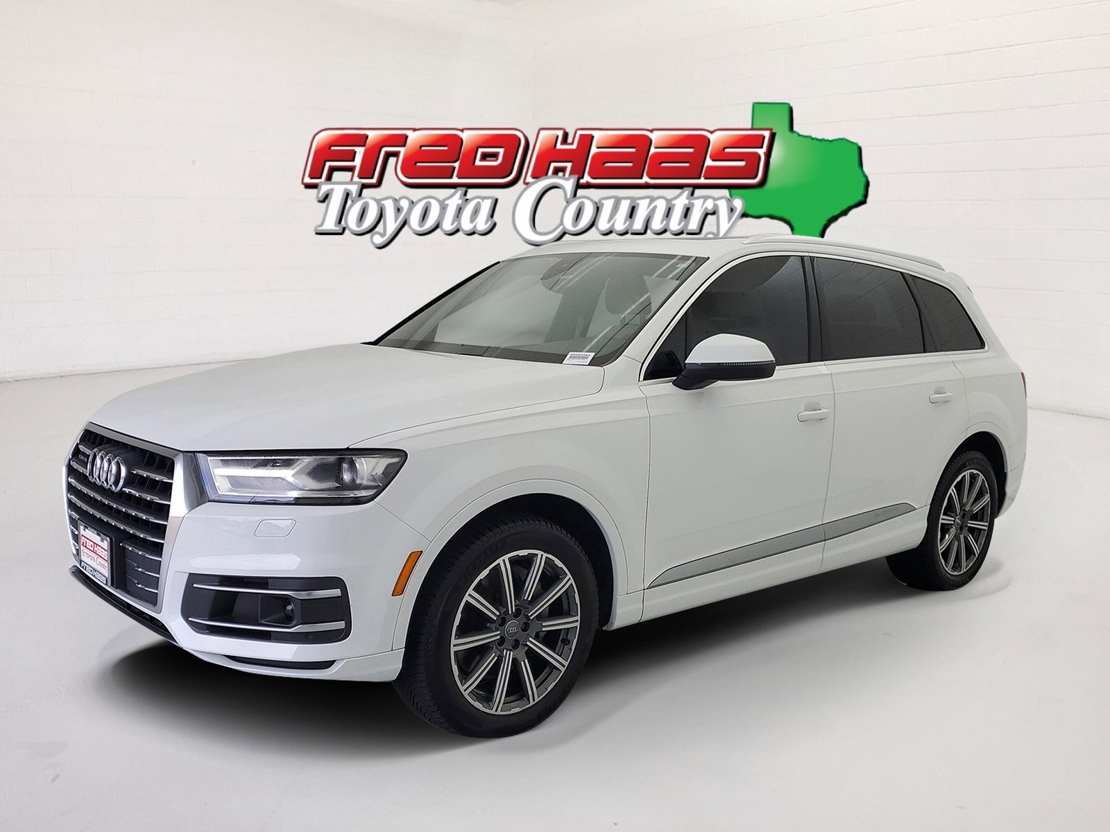 2017 Audi Q7 Premium Plus's photo