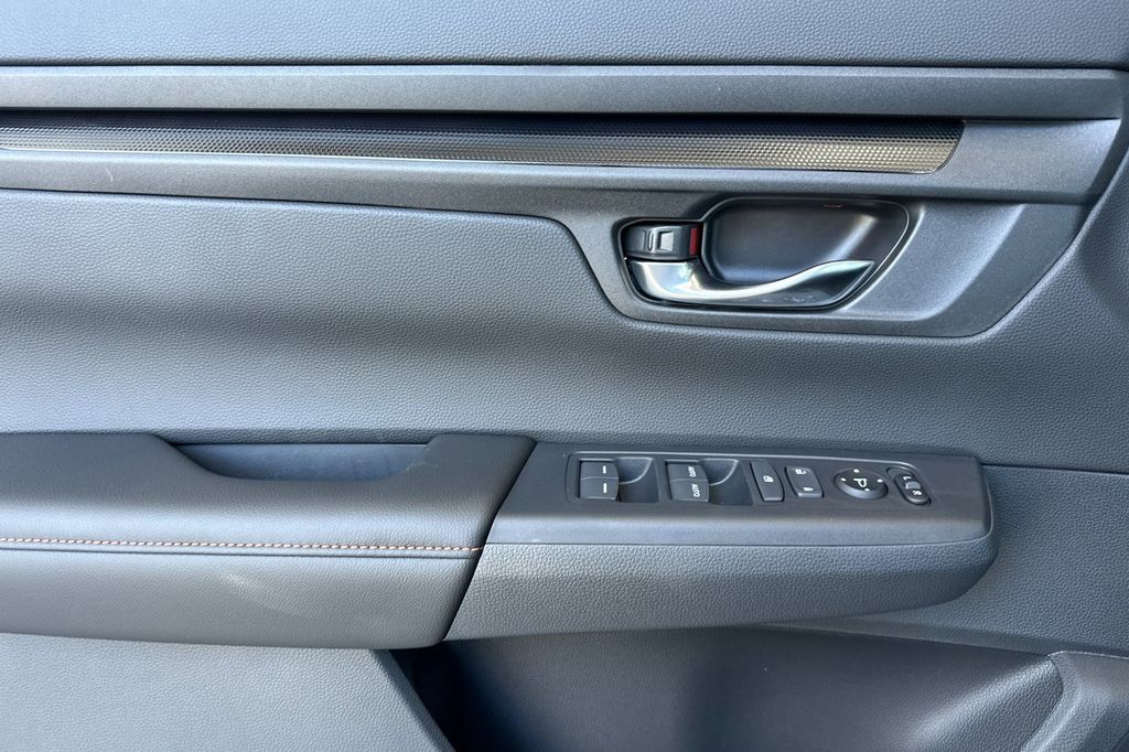 2026 Honda CR-V Hybrid photo 12