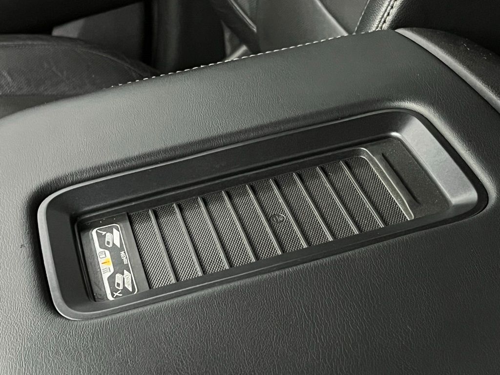 2016 Chevrolet Tahoe LTZ photo 6