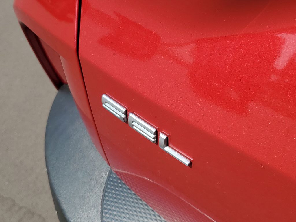 2020 Ford Escape SEL photo 28