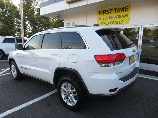 2018 Jeep Grand Cherokee Laredo E photo 3