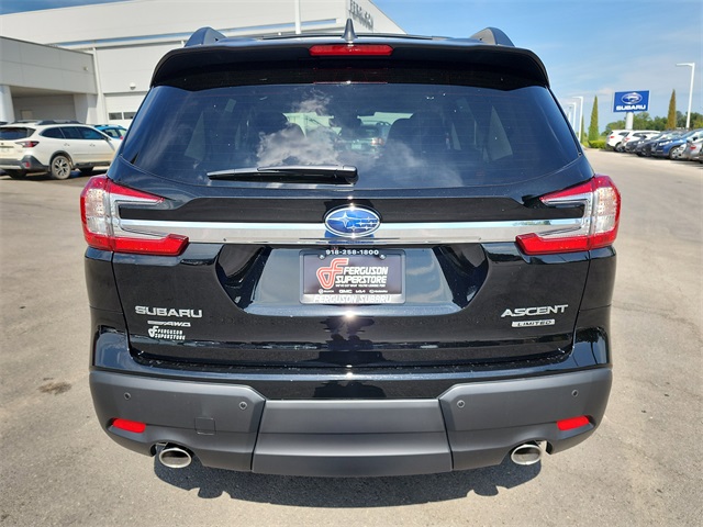 2025 Subaru Ascent Limited photo 2