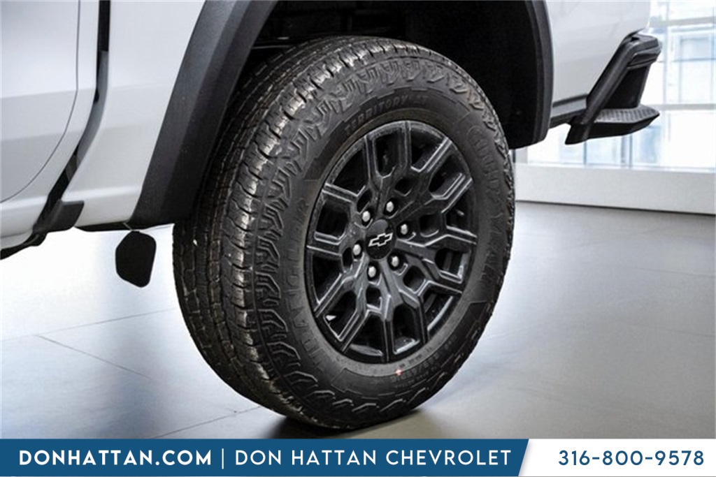 2026 Chevrolet Colorado Trail Boss photo 38