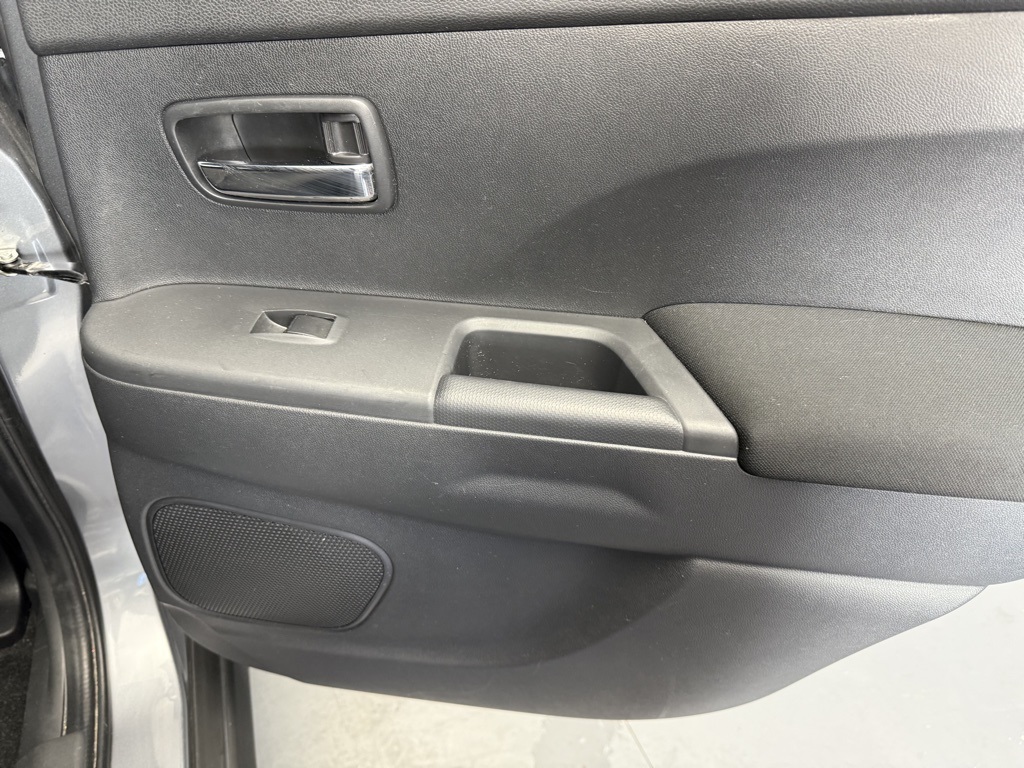 2024 Mitsubishi Outlander Sport ES photo 64