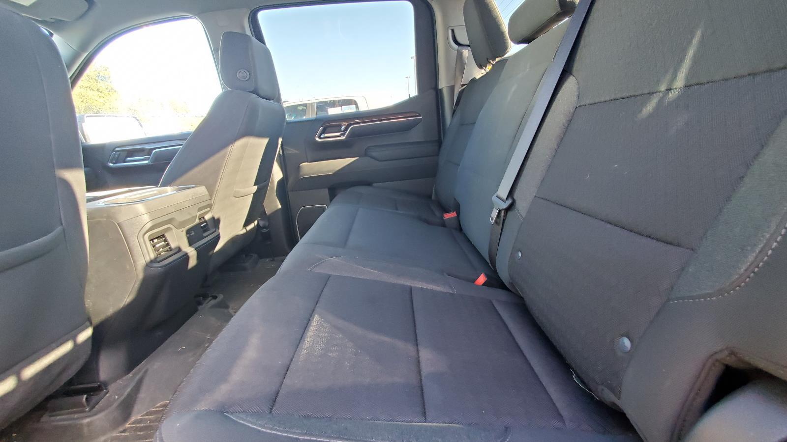 2023 Chevrolet Silverado 1500 LT Trail Boss photo 4