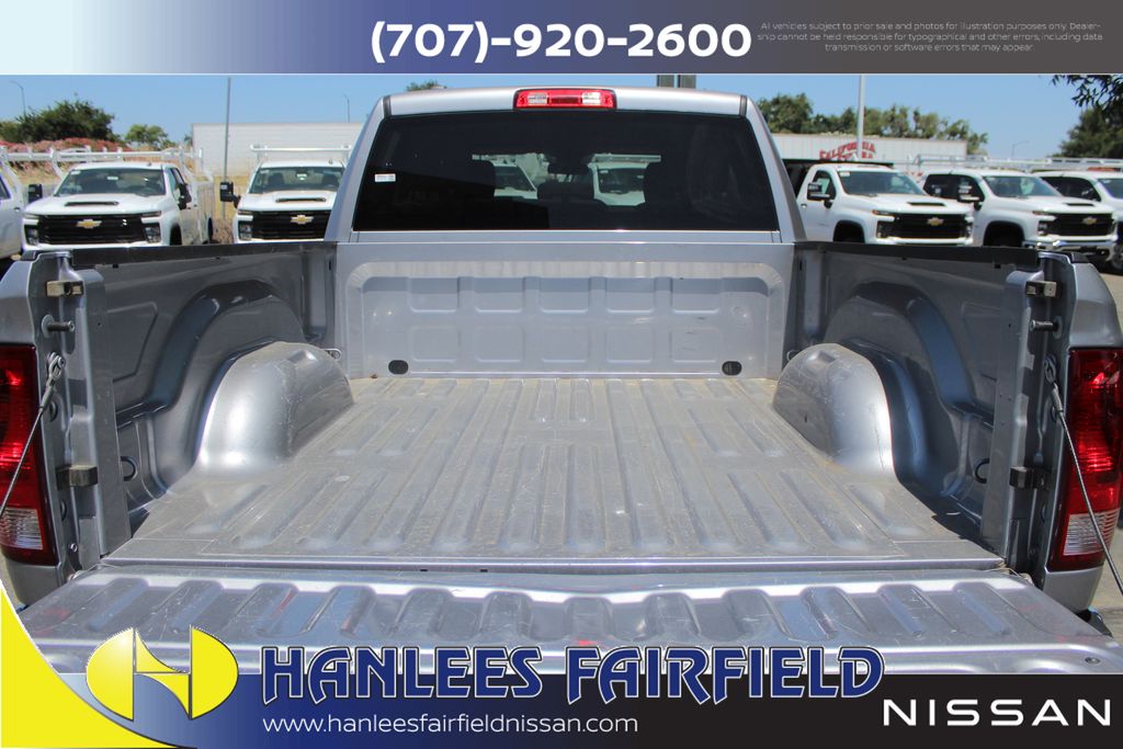 2024 Ram 1500 Classic SLT photo 10