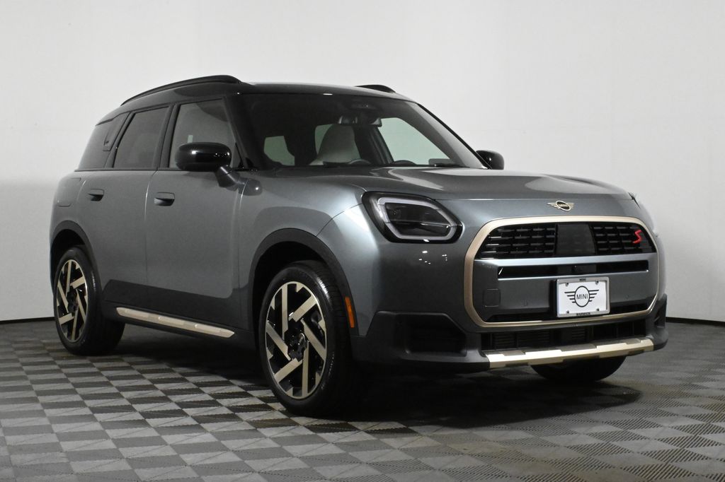 2025 Mini Countryman S ALL4 Iconic photo 7