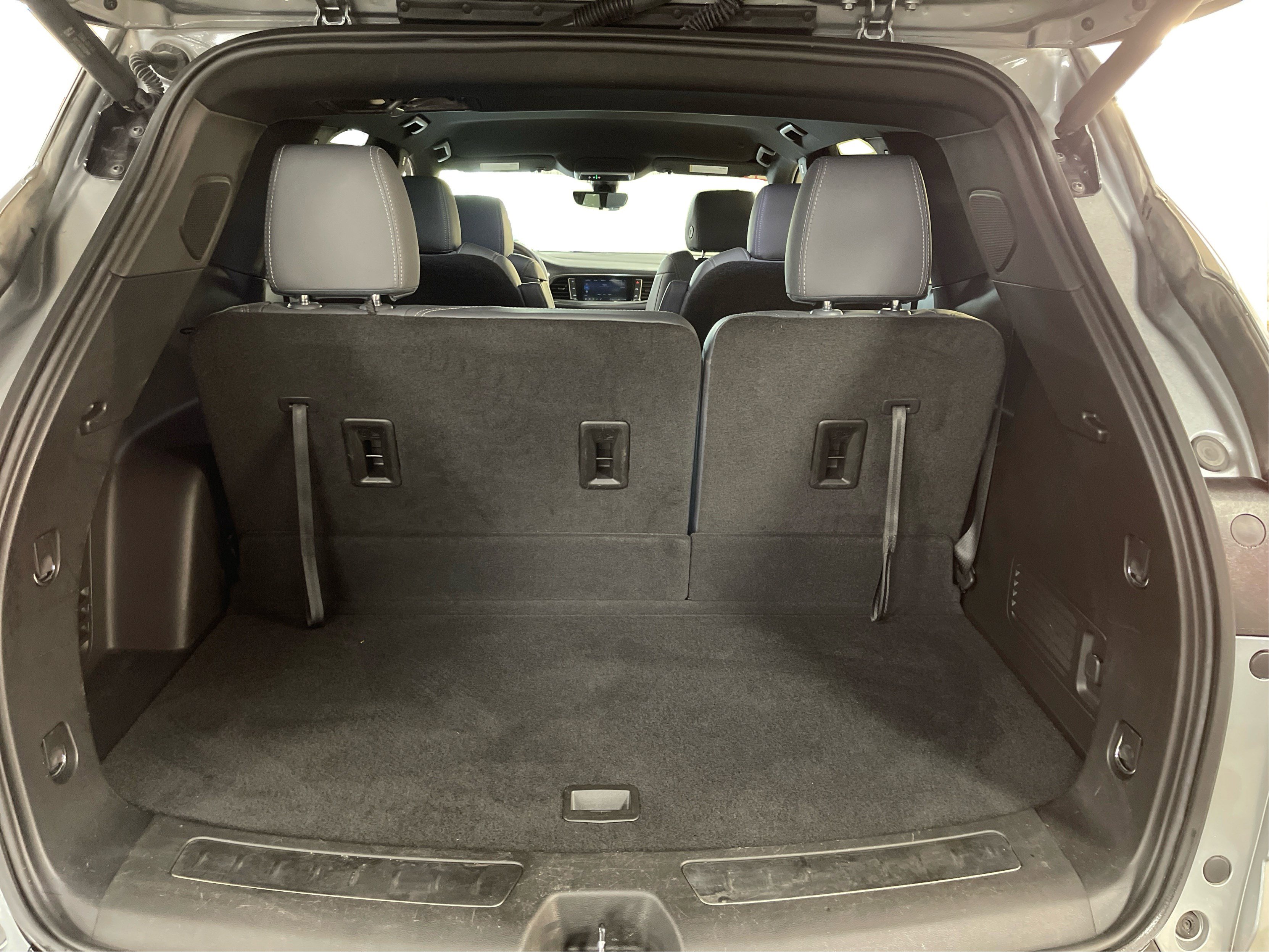 2023 Buick Enclave Essence photo 18