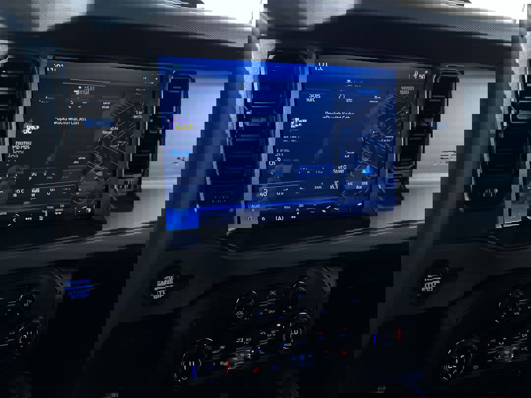 2024 Ford Bronco Black Diamond photo 16