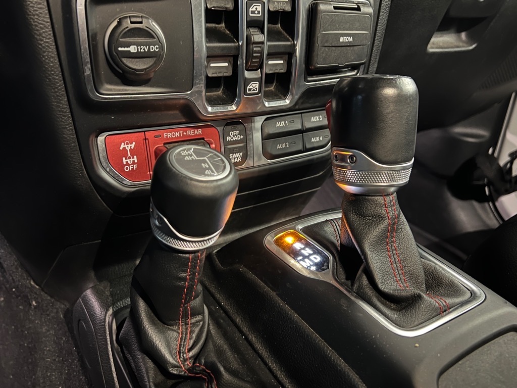 2020 Jeep Gladiator Rubicon photo 18
