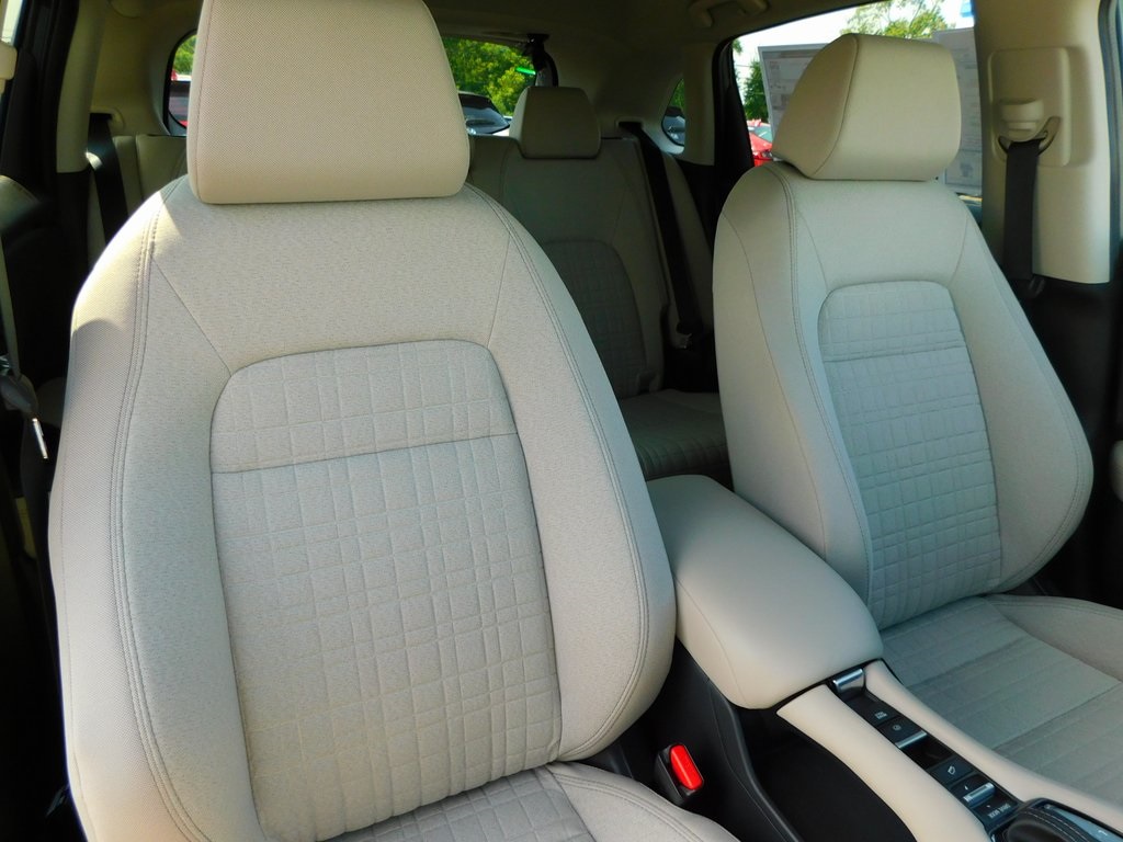 2026 Honda HR-V LX photo 17