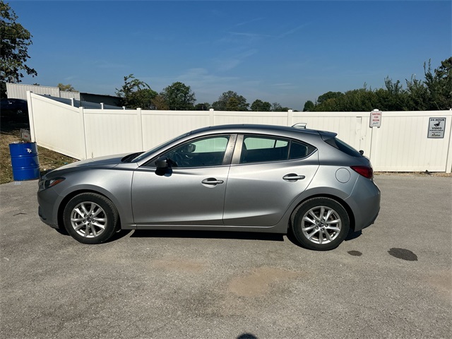 2015 Mazda Mazda3 Touring photo 24