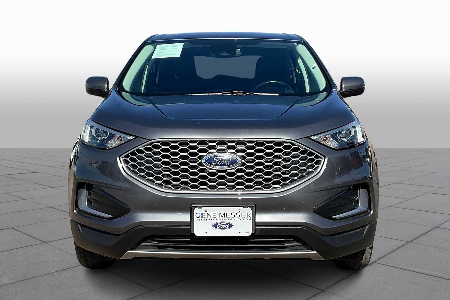 2024 Ford Edge SEL photo 3