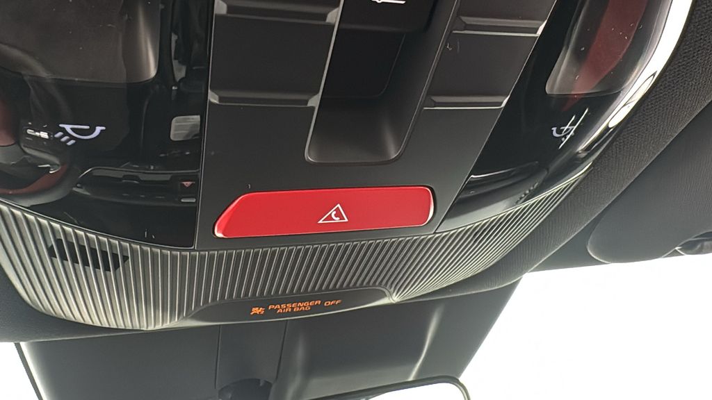 2025 Kia K4 GT-Line photo 26