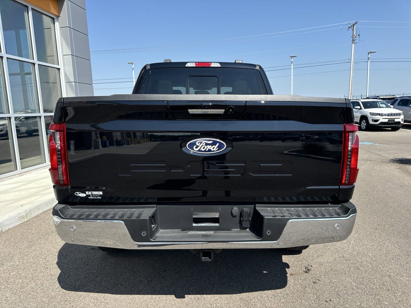 2024 Ford F-150 XLT photo 3