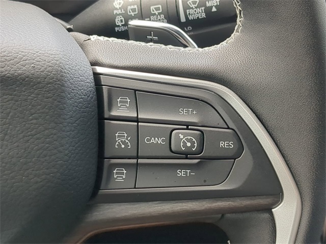2025 Jeep Grand Cherokee Limited photo 31