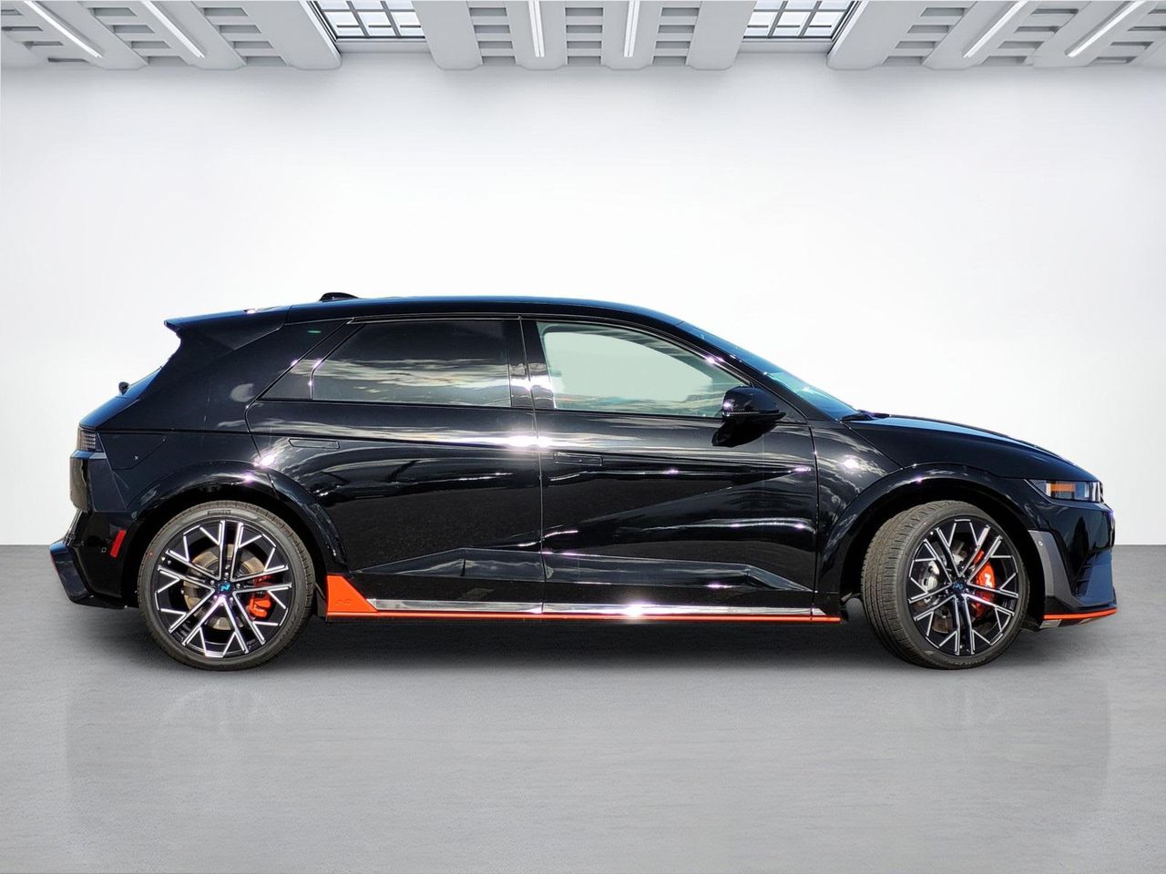 2025 Hyundai Ioniq 5 N photo 3