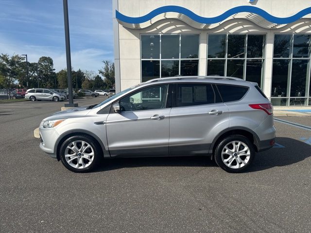 2015 Ford Escape Titanium photo 3