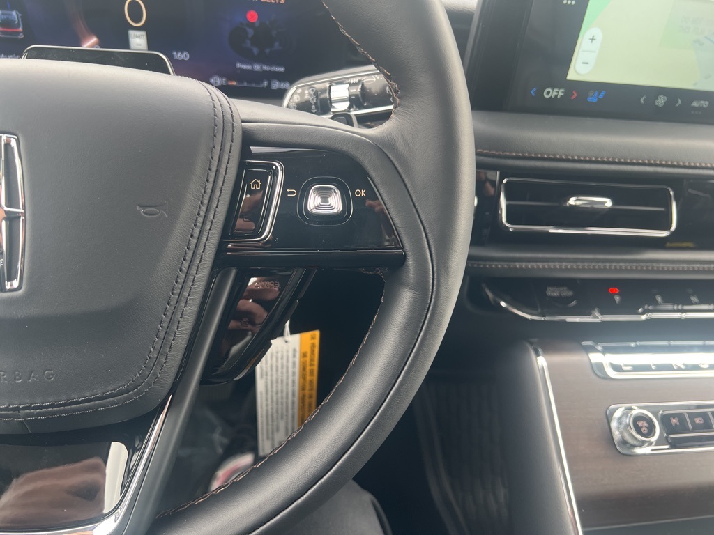 2025 Lincoln Aviator Reserve photo 12