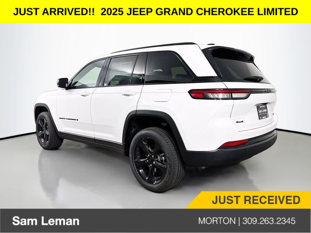 2025 Jeep Grand Cherokee Limited photo 2