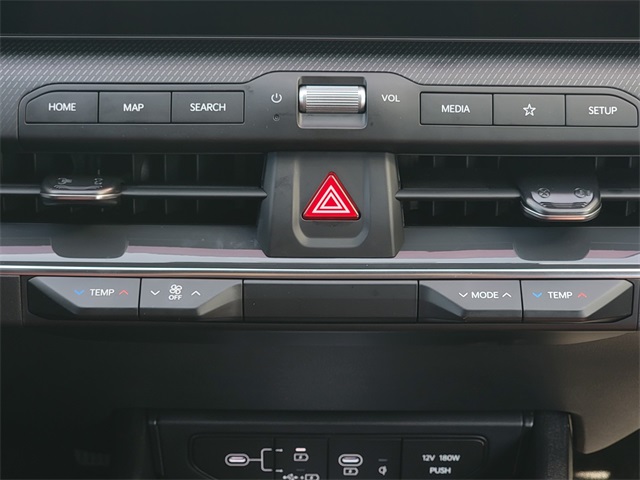 2025 Kia K4 GT-Line photo 20